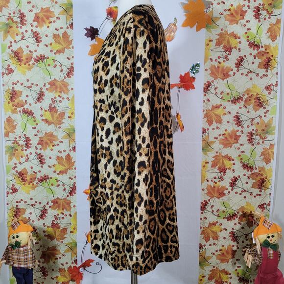 Women's Multicolor Leopard Animal Print Button Front Sweater Pockets Size XXL - Picture 4 of 7